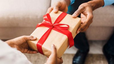 厄年に贈る縁起の良い贈り物とは？意味やお返し、厄除けの方法まで解説